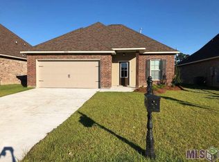 32434 Curtis Cove Ln, Denham Springs, LA 70706