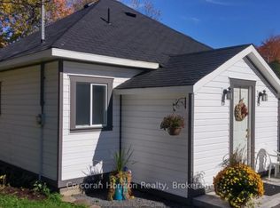 196 Main St W, Huntsville, ON P1H 1X9