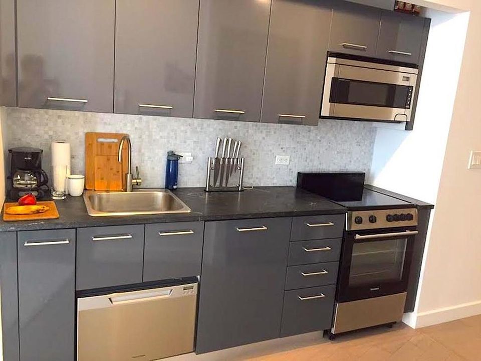 1st image of 20 Exchange Pl APT 1306