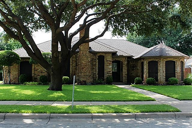 1st image of 3705 Windomere Dr