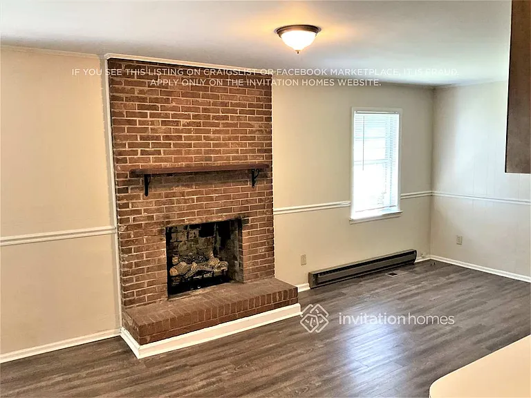 1732 Balfour Ln — Photo 8