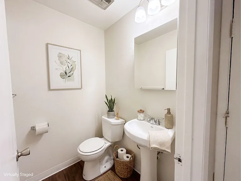 EastPointe — Photo 118