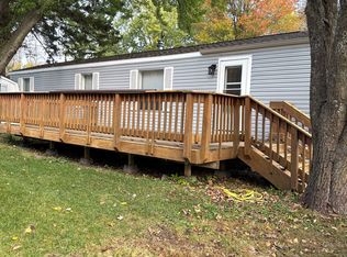 1719 Lake St S #32, Forest Lake, MN 55025