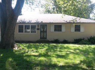 1503 Marigold Ln, Champaign, IL 61821