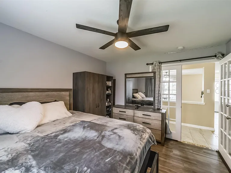 3818 Brook Garden Ln — Photo 25