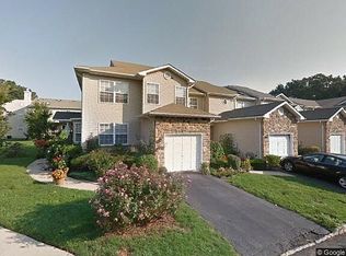 708 Falcongate Dr, Monmouth Junction, NJ 08852
