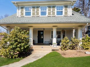 20 Stuyvesant Ave, Larchmont, NY