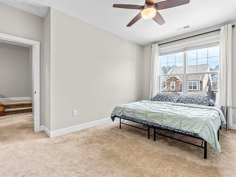 424 Hopwood Way — Photo 26