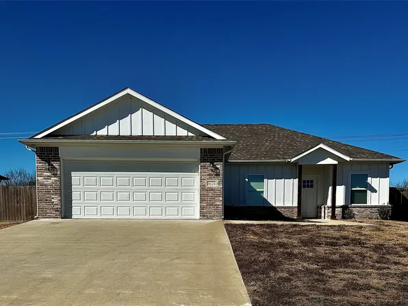 3624 Skylane Ave, Corsicana, TX 75110