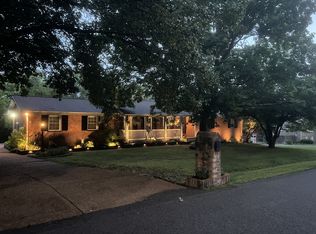 310 Harpeth View Trl, Kingston Springs, TN 37082