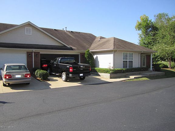 5th image of 9241 Hawthorne Pointe Dr