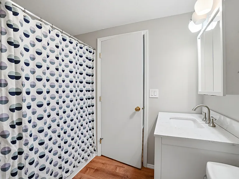 245 Fitchland Dr — Photo 10