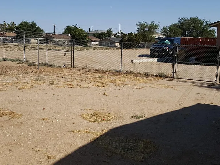 16572 Live Oak St #C — Photo 3