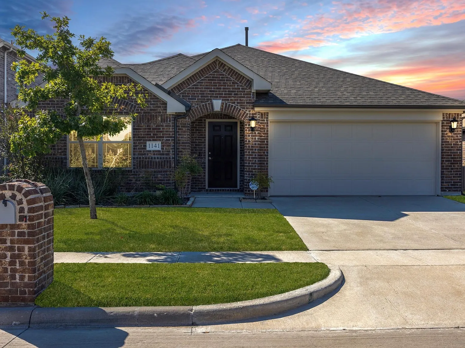 3 bed, 1678 sqft, $1,980 — Photo 1