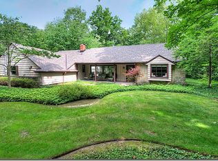 31853 Cedar Rd, Mayfield Heights, OH 44124