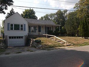 1st image of 68 Jeffrey Ave
