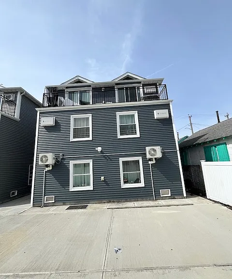 156 Beach 26th St #2 — Photo 31