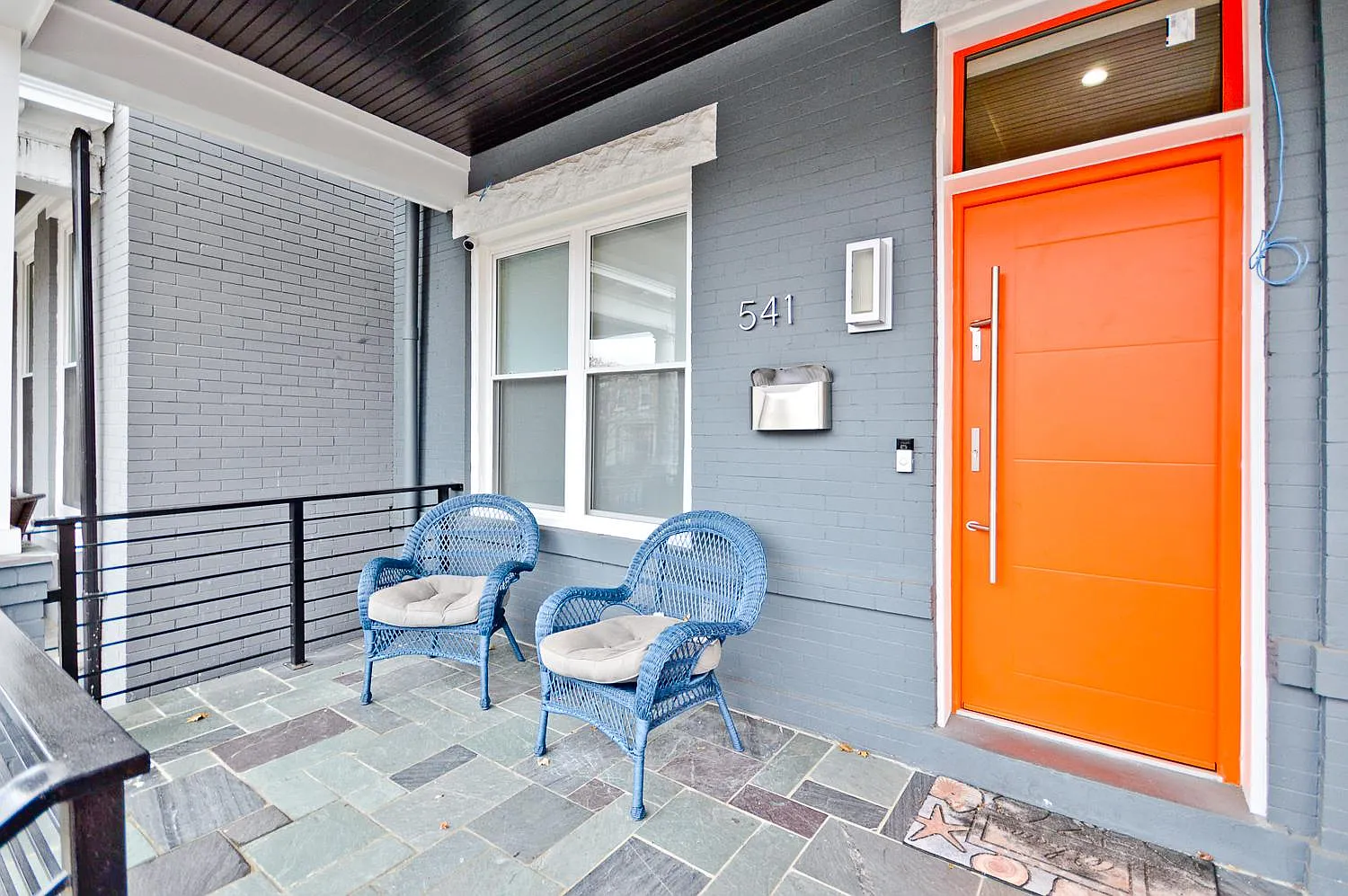 3 bed, 2000 sqft, $5,100 — Photo 3