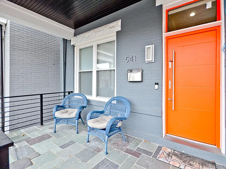 541 Quincy St NW #A — Photo 3