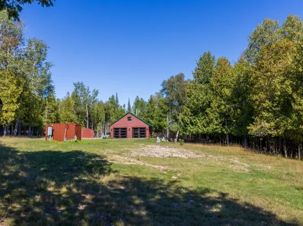36678 S Whitney Bay Rd, Drummond Island, MI 49726