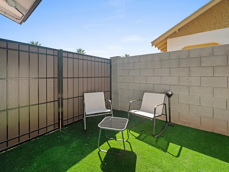 1242 E Pierce St #1 — Photo 6