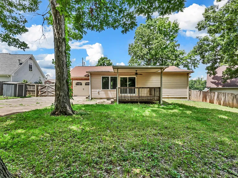 502 Havendale Ct — Photo 33