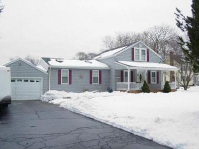 1387 Vine St, Somerset, MA, 02726