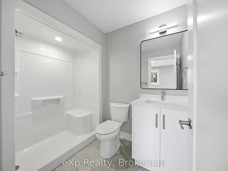 79 Maclellan Ave — Photo 24