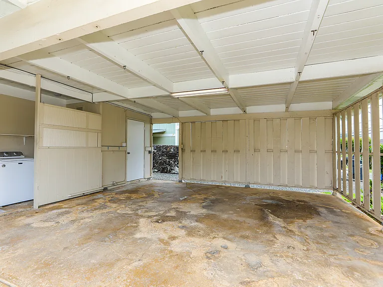 613 Papalani St — Photo 40