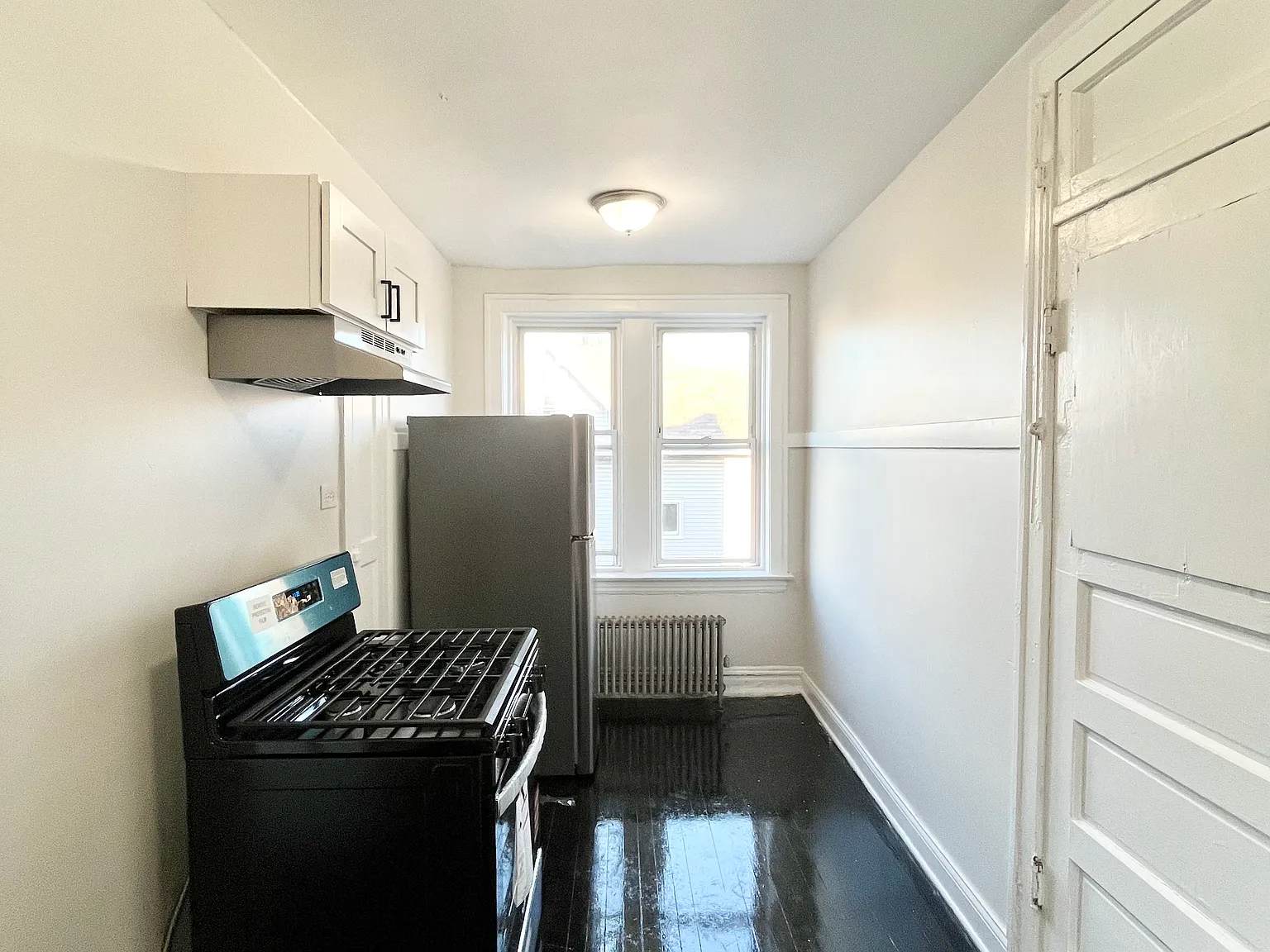 4124-32 W 24th Pl Apartments — Photo 3