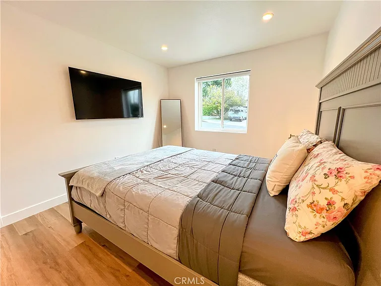 5311 Lockhurst Dr — Photo 3
