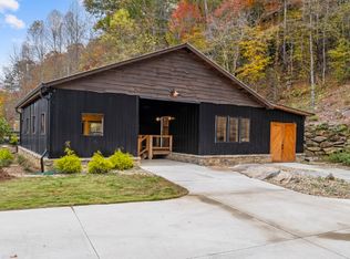 271 Brasstown Rd, Westminster, SC 29693