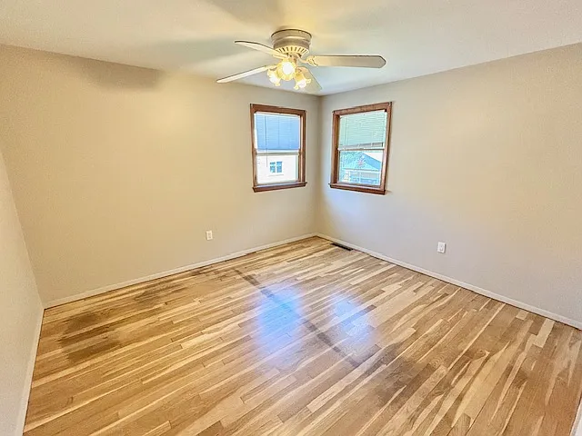 838 E Center St — Photo 12