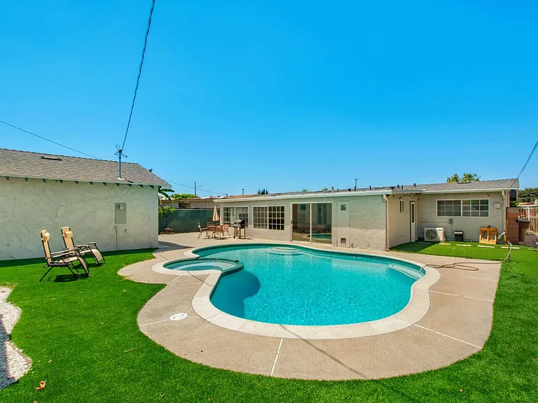 12602 Citruswood Ave — Photo 24