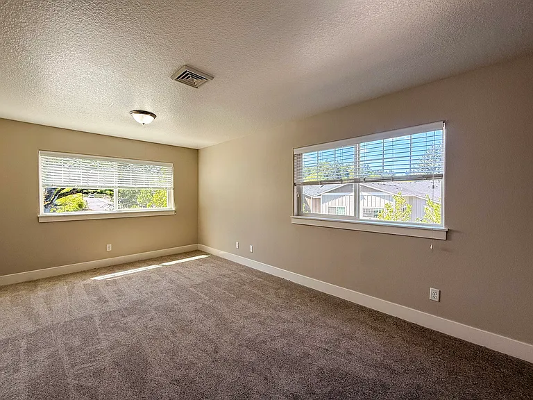 1071 Big Fir Pl S #1071 — Photo 18