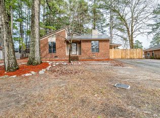 7176 Evanston St, Fayetteville, NC 28314