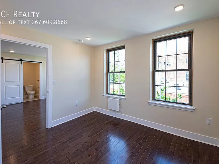 527 S 21st St #3R — Photo 9