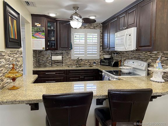 2nd image of 2701 Sunrise Lakes Dr E APT 108
