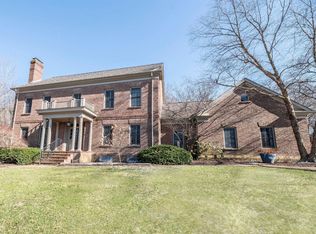 2124 Woodmont Dr, Lexington, KY 40502