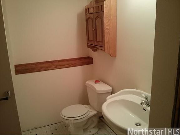 2nd image of 7064 Lakeview Dr