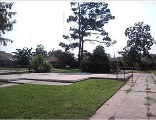 2nd image of 3021 Ivy Pl