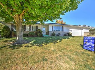 1410 Masters Ln, Decatur, IL 62521