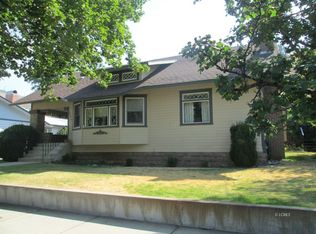 203 S E St, Lakeview, OR 97630