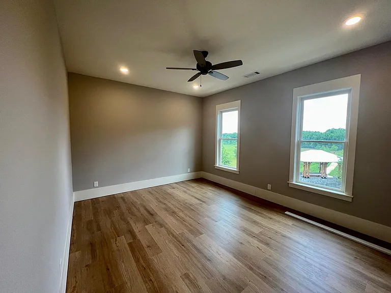 4132 N Swann St #4132 — Photo 9