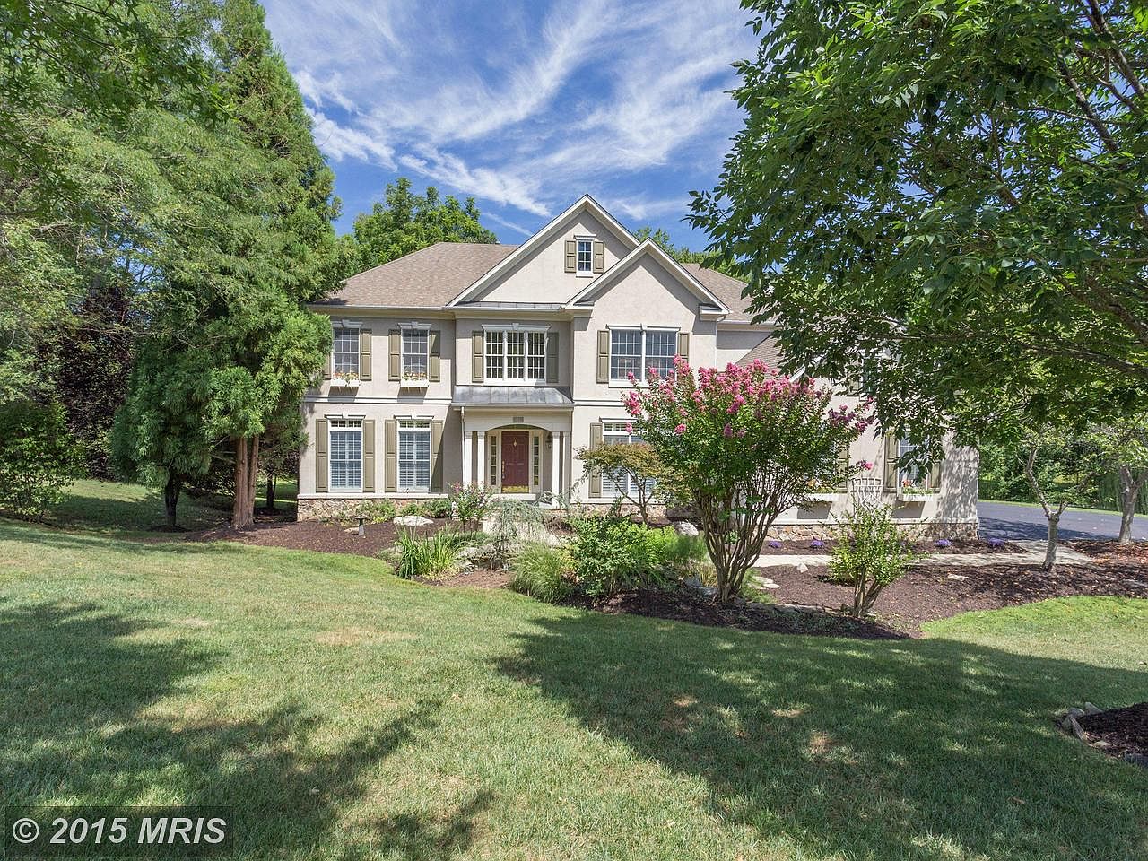 10488 Hunting Hills Pl, Oakton, VA 22124 Zillow