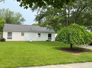 1639 Haslett Rd, East Lansing, MI 48823