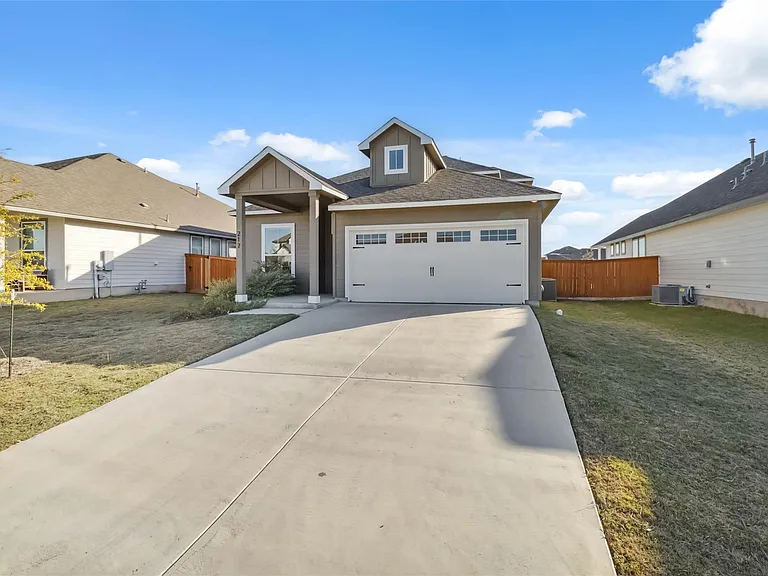 217 Snowbell St — Photo 40