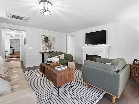 4th image of 5 Cobourg St #100