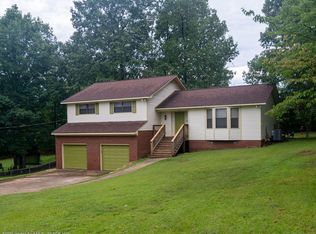 240 Dogwood Ln, Dora, AL 35062