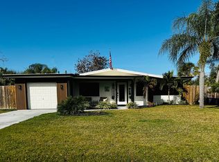 2488 Del Rio Way, Dunedin, FL 34698